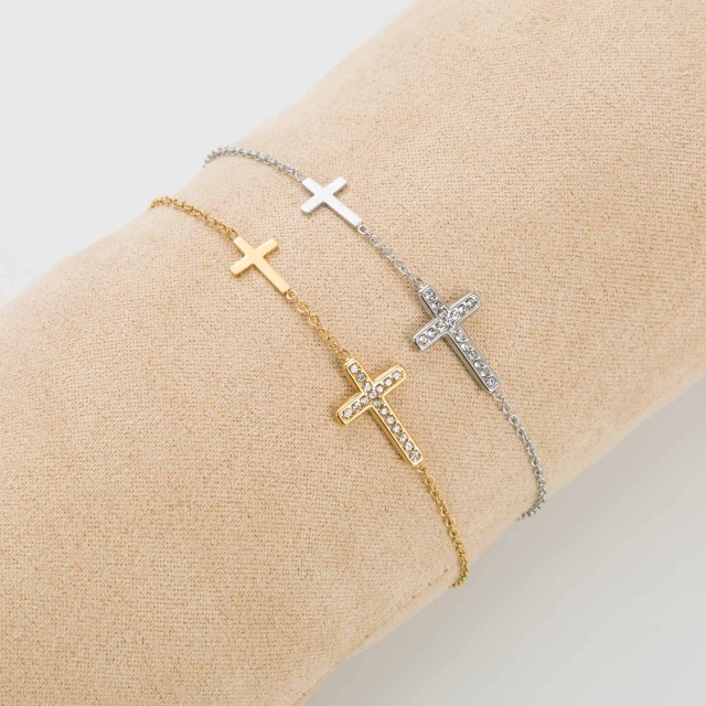 Bracelet Pendentif Double Croix avec Strass 