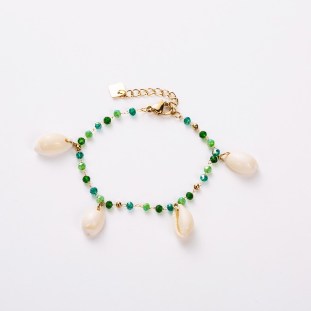 Glass Pearls and Shell Bracelet Color:Green