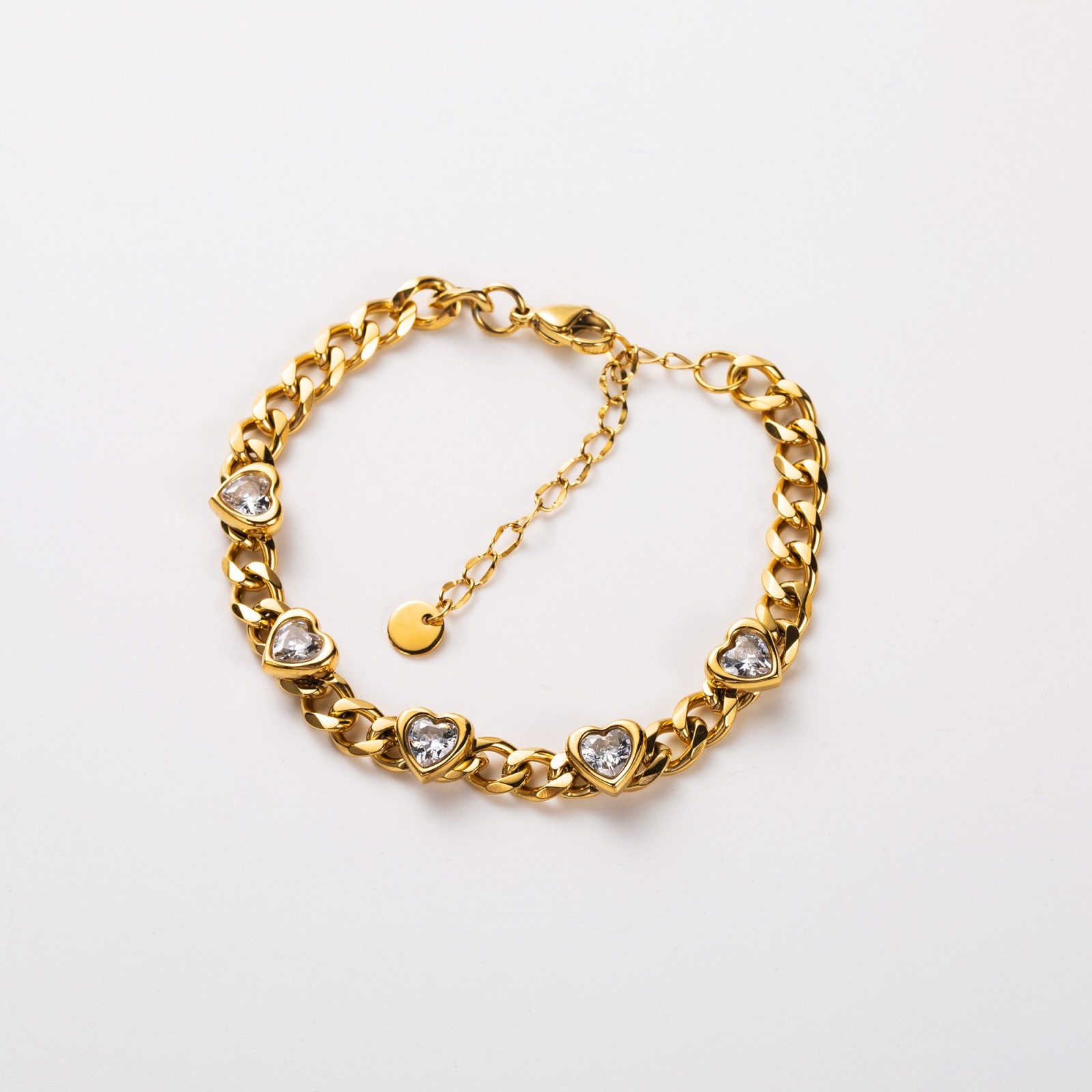 Large Chain Bracelet with Strass Hearts Color:Gold