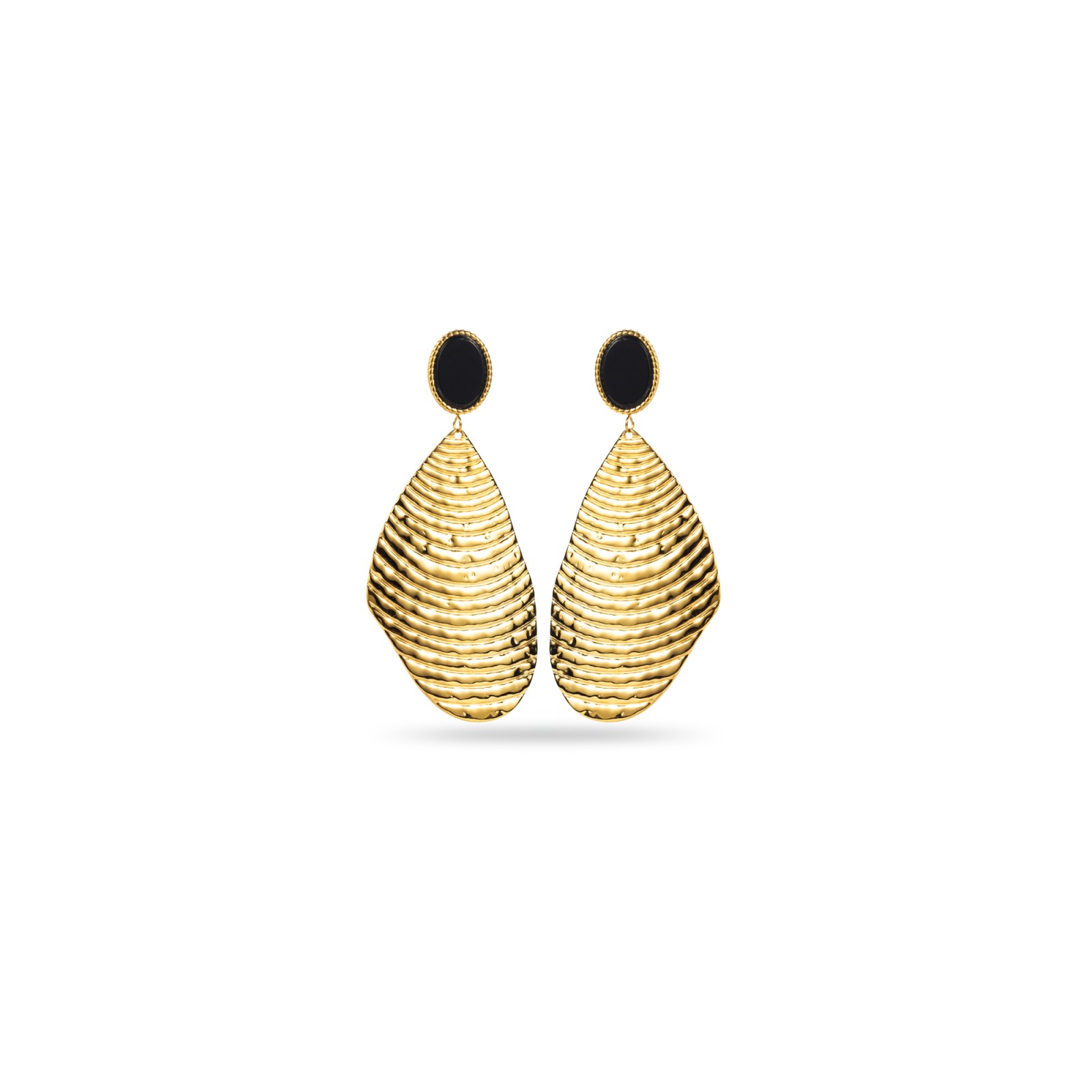 Pearl and Large Shell Earrings Stone:Onyx