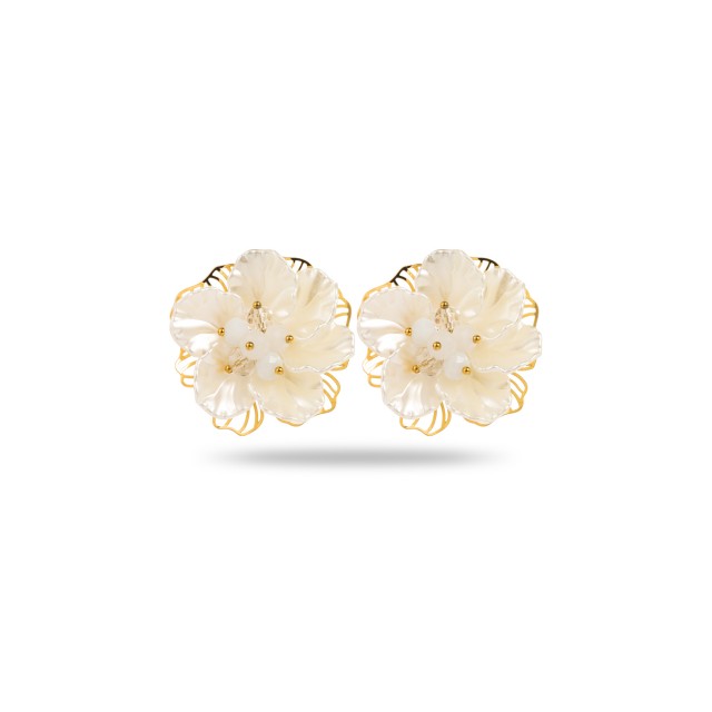 Pearly Flower Blossom Earrings 