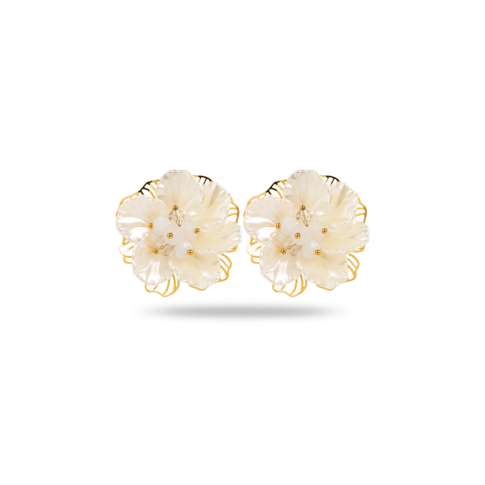 Pearly Flower Blossom Earrings 