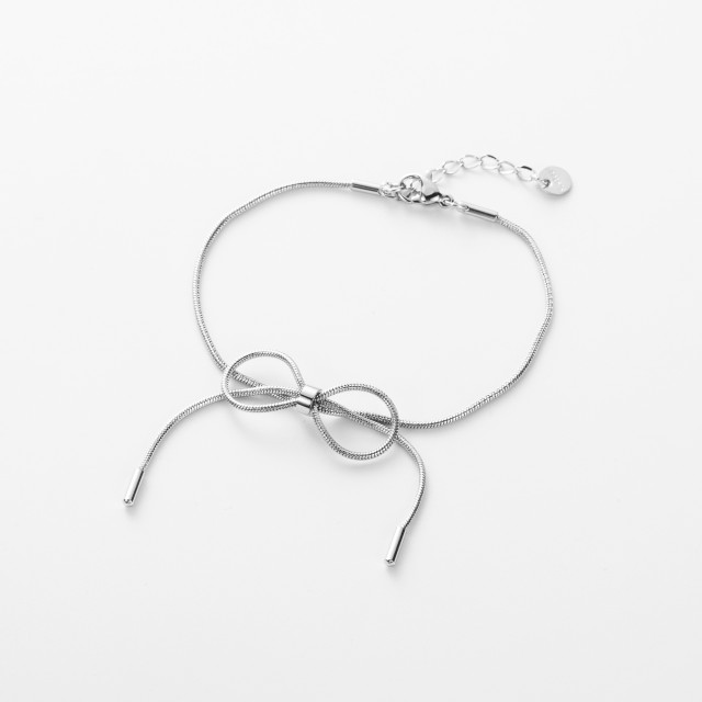 Intertwined Lines Bangle Bracelet